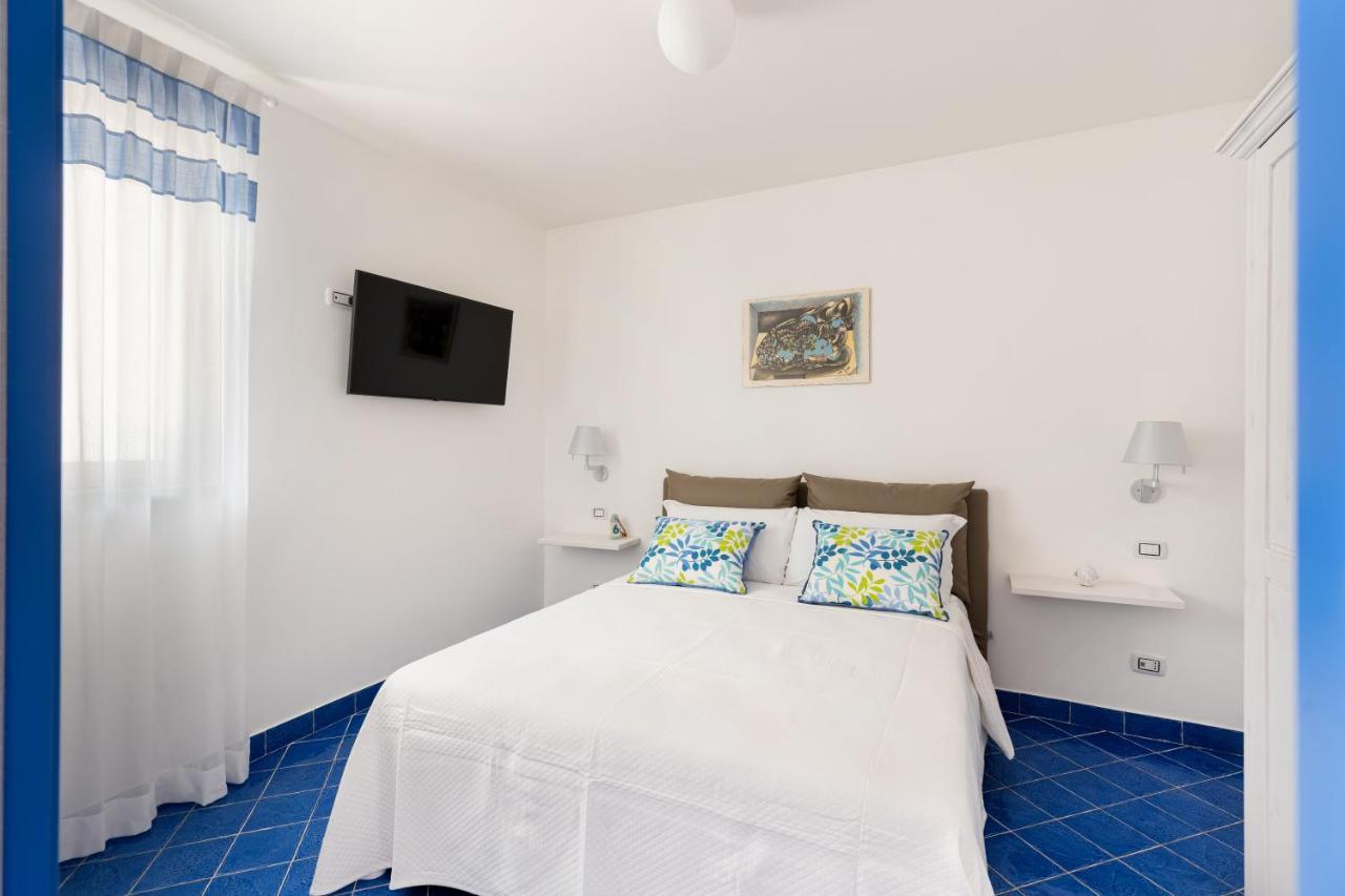 Bed and Breakfast Don Leonardo - Pool And Wellness Полиньяно-а-Маре Экстерьер фото